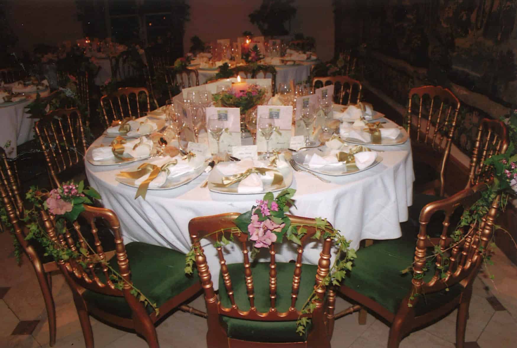 Fleuriste Décorateur EP Delaveau La Closeraie Paray-le-Monial 71 Saône-et-Loire Bourgogne Fleurs Mariage Deuil Bouquet composition florale salle de réception (23)